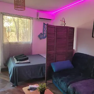 Parking Privé + Jardin + Clim Proche Plage&resto Appartement